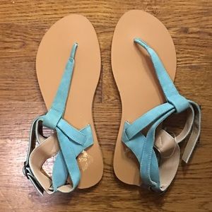 NWT Turquoise Sandals SZ 8